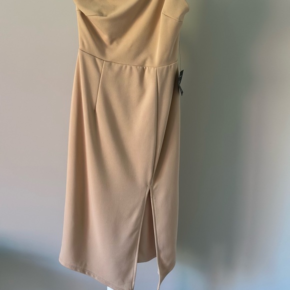 Lulu's One-Shoulder Dress in Soft Beige - Picture 3 of 4